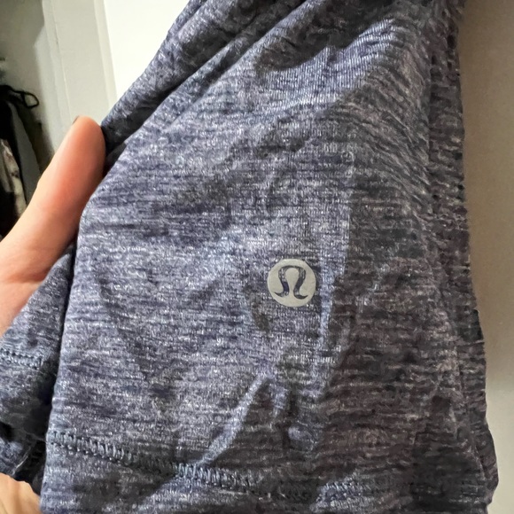 Lululemon lined flowy yoga top (blue, size 6) - Picture 5 of 5